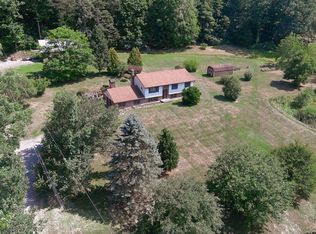 124 Greenfield St, Imler, PA 16655