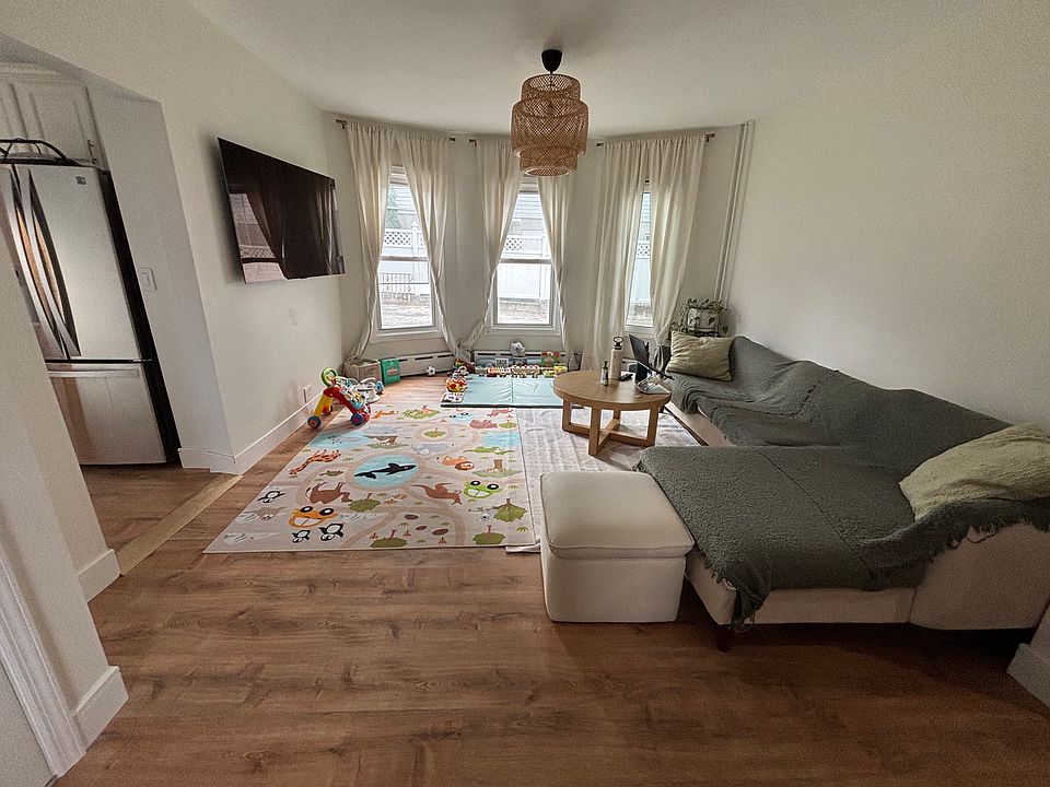 1st image of 42 Sherman Ave #1