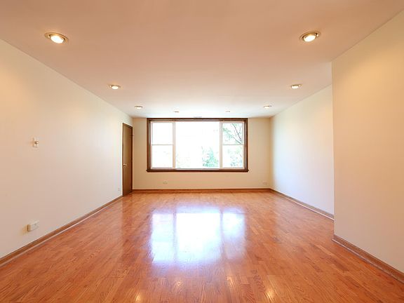 4th image of 933 S Western Ave #2