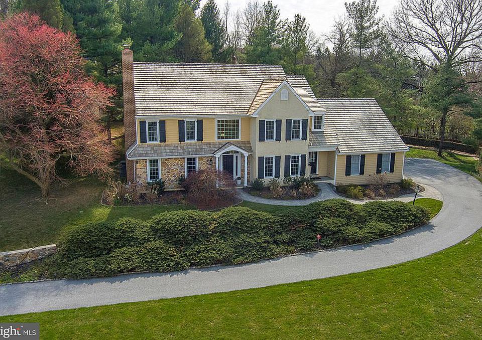 1st image of 840 Springbank Ln