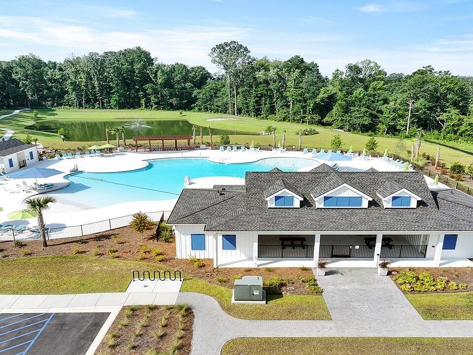 1st image of 436 Tulip Poplar Dr