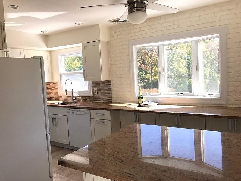 1st image of 1946 N Railroad Ave #1