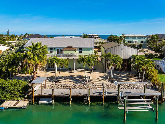4th image of 415 Sombrero Beach Rd