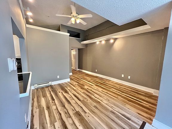5th image of 1630 Chase Ave #4