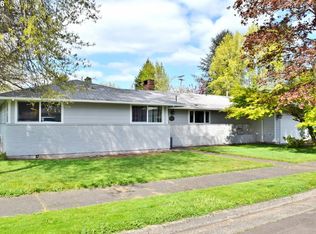 825 Binshadler St, Lebanon, OR 97355