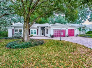 25348 Crestwater Dr, Leesburg, FL 34748