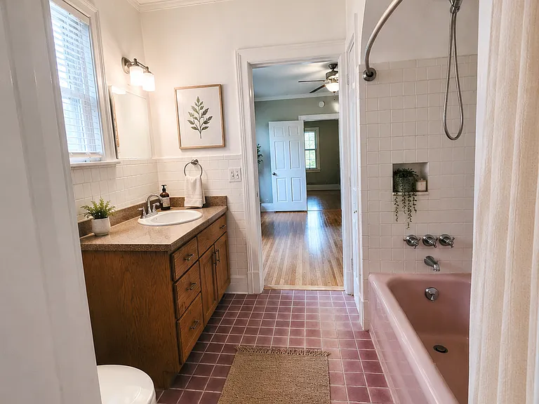 Primary bath