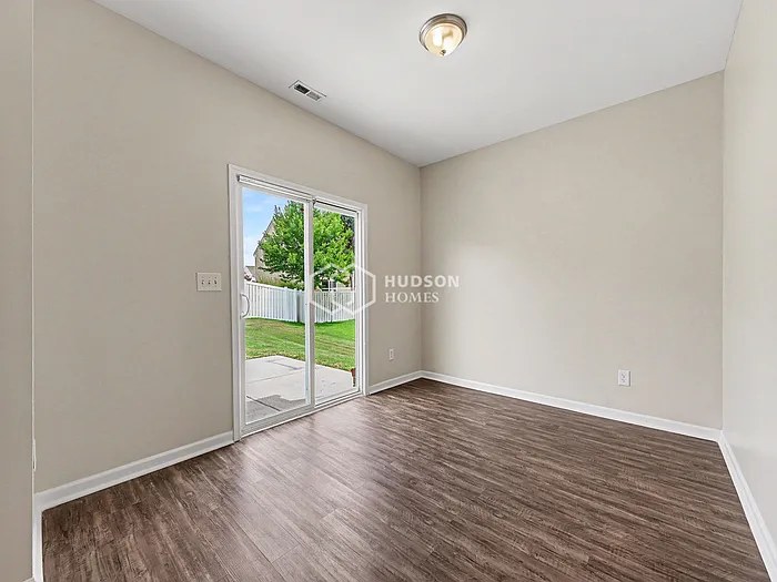 1014 Yellow Bee Rd — Photo 11