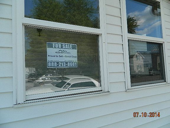 3rd image of 414 Anderson Ave