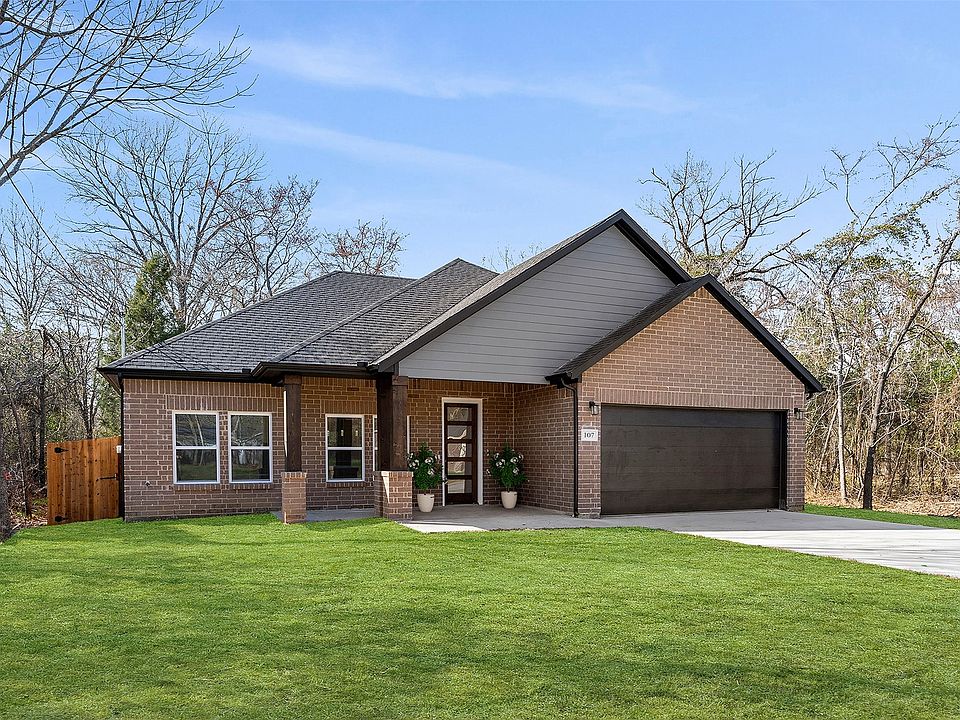 1st image of 107 Lakeview Dr