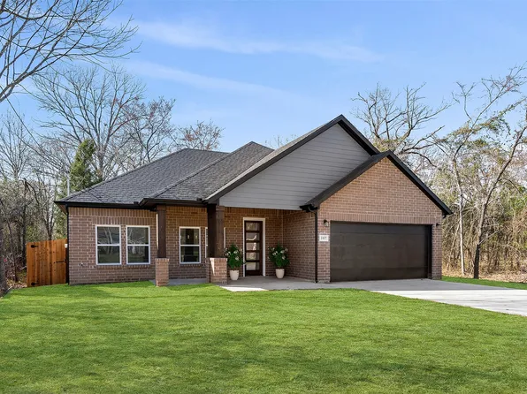107 Lakeview Dr, Trinidad, TX 75163