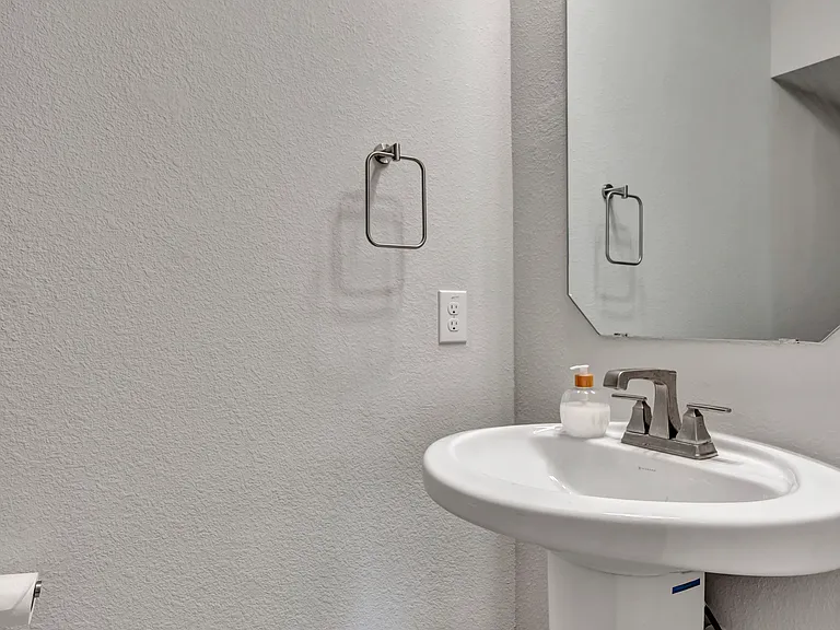 1064 Agape Dr — Photo 34