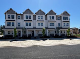 18287 SW Alderwood Dr, Beaverton, OR 97003
