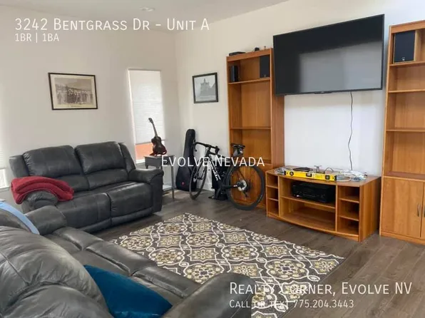 3242 Bentgrass Dr, Sparks, NV 89431