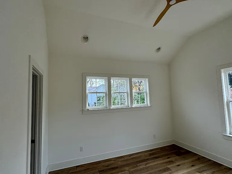 509 Rosedale Ave #K — Photo 43