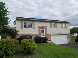 5 Chestnut Run, Mount Joy, PA 17022