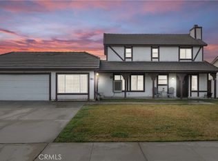 882 N Driftwood Ave, Rialto, CA 92376