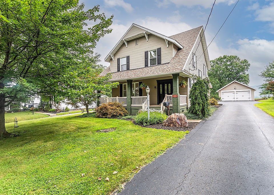 1st image of 335 Derrick Ave