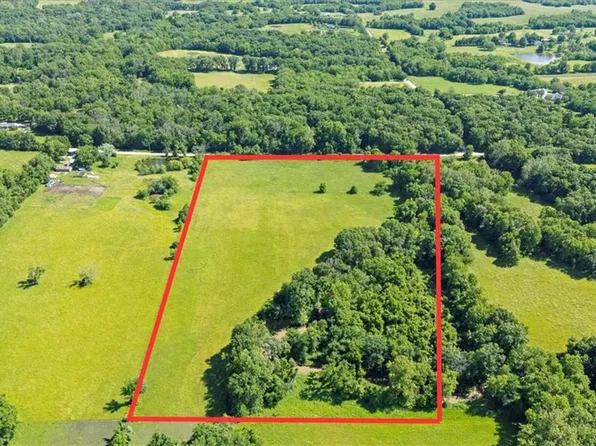 17106 E 235th St, Harrisonville, MO 64701