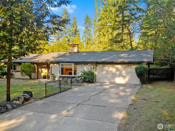 3320 NE 178th Street, Lake Forest Park, WA 98155