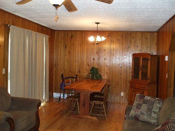 3rd image of 222 Deepwood Ave