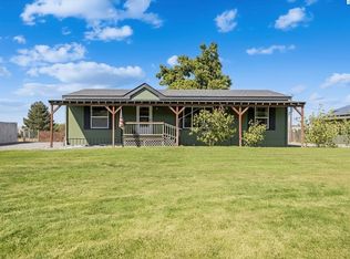 307 Harbor Blvd, Burbank, WA 99323