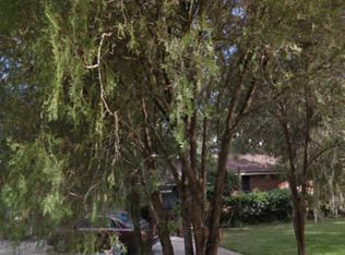 10745 Arnez Rd, Jacksonville, FL 32218