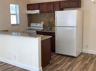 818 NE 14th Pl #02, Fort Lauderdale, FL 33304