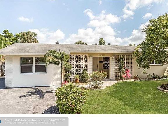 3rd image of 6421 Boulevard Of Champions