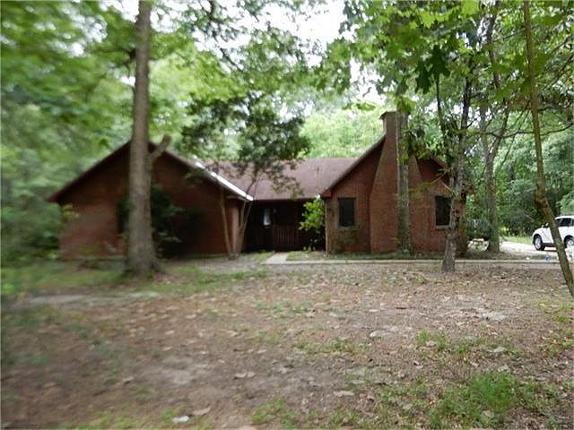 1st image of 1023 Fairway Dr