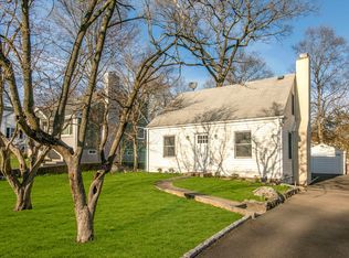 79 Dunn Ave, Stamford, CT 06905