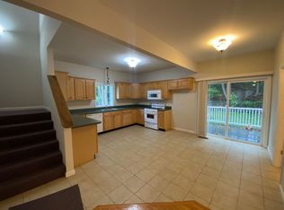 310 Front St, New Haven, CT 06513