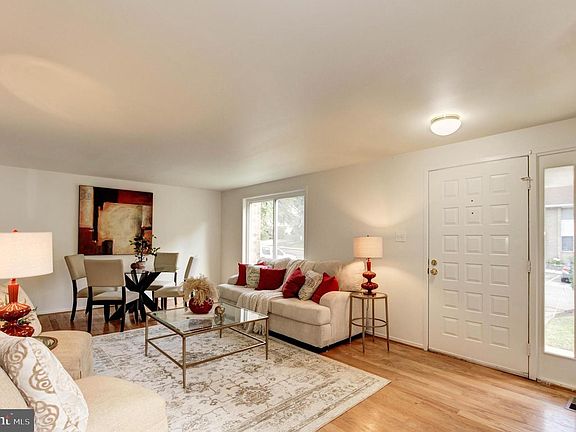 4th image of 14430 Pebble Hill Ln
