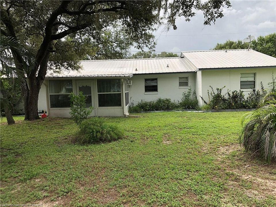 2nd image of 506 Presley Blvd