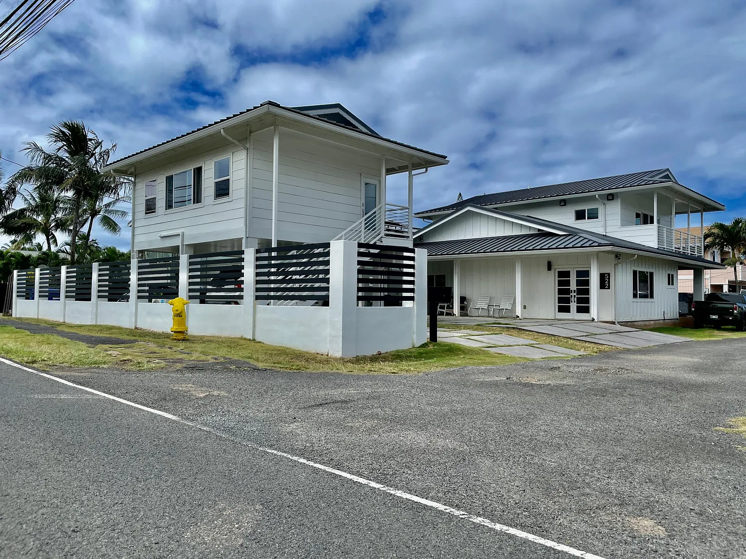 522 Maluniu Ave — Photo 1