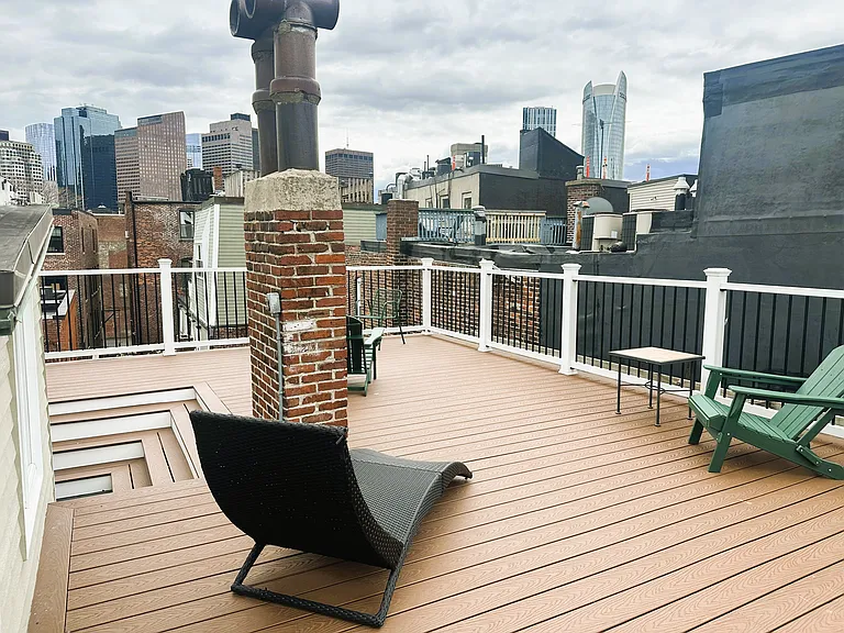 15 Clark St #3 — Photo 8
