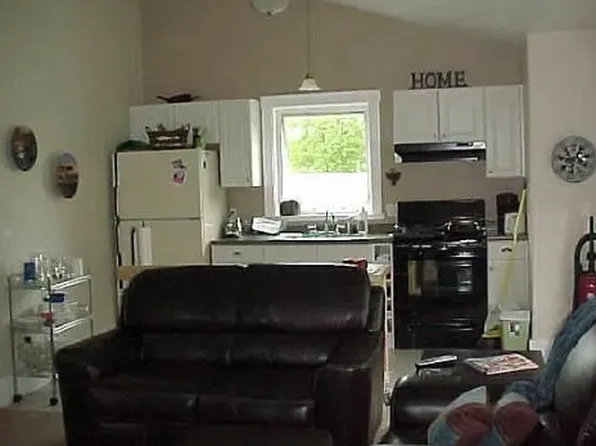 1040 E 2nd St #1B, Whitefish, MT 59937