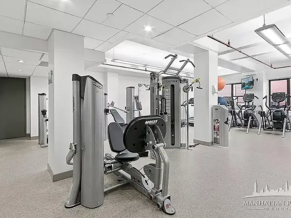 145 4th Avenue image 5 of 7