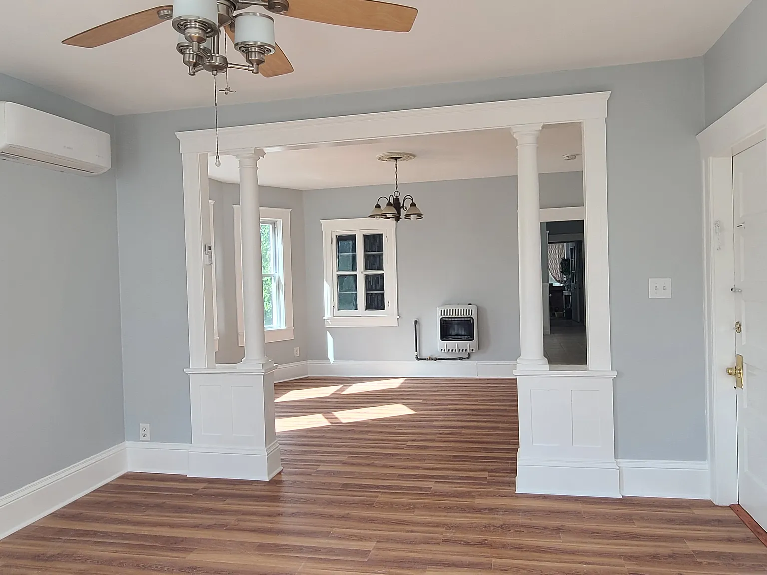 3 bed, 1400 sqft, $2,500 — Photo 1