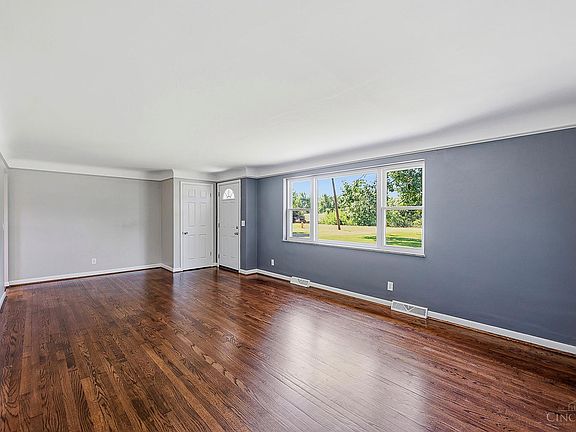 4th image of 6718 Springdale Rd