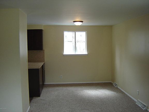 4th image of 4837 Kittery Dr NW
