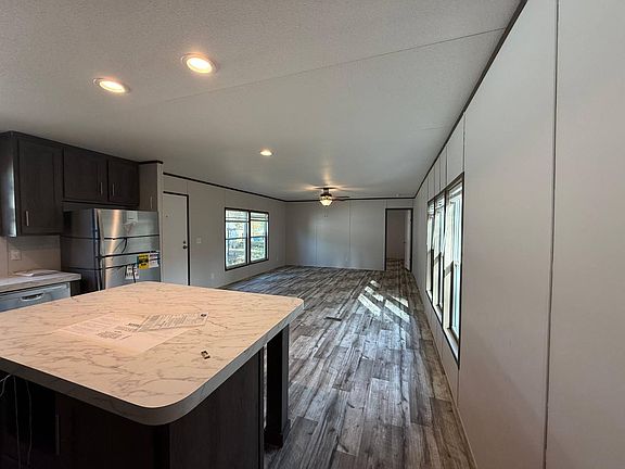 3rd image of 2881 State Highway 110 N Lot 32