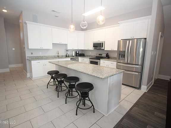 2nd image of 222 E Scenic Dr #7