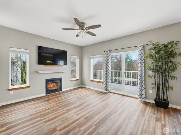 4637 Celia Way #201, Bellingham, WA 98226