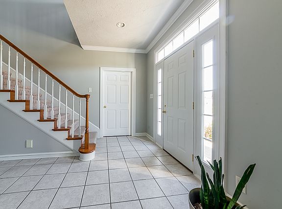 4th image of 4888 Saint Andrew Ct