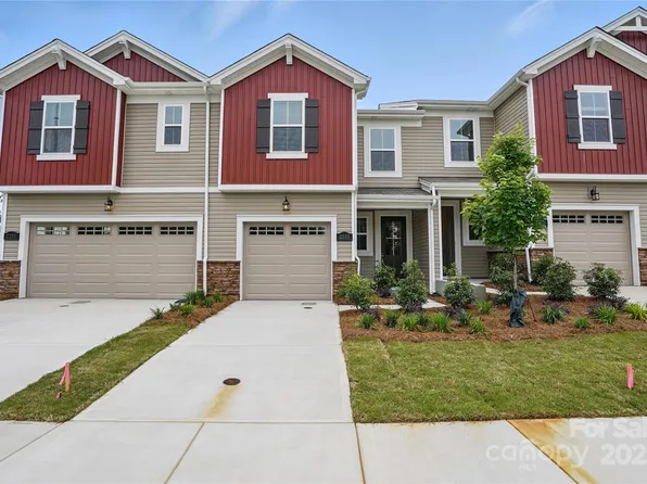 2009 Vinyasa Ln, Charlotte, NC 28215