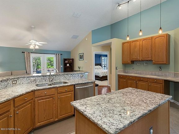 2nd image of 932 Beckingham Dr