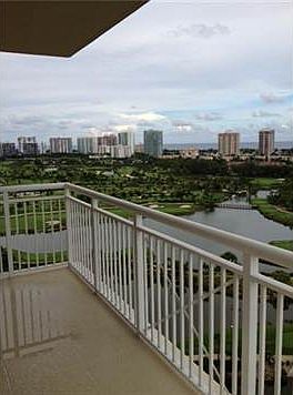 5th image of 19501 W Country Club Dr APT 2004