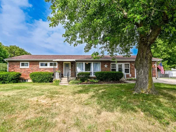 1 Cranewood Dr, Trenton, OH 45067