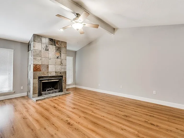 5107 Leralynn St #301 — Photo 8